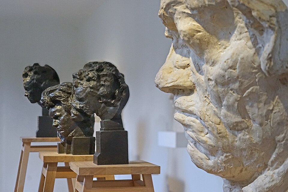 Um artista que ouvia esculturas: A obsessão por Beethoven